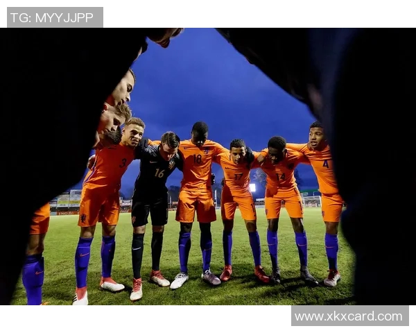 南京足球队团队协作深度剖析与其他球队的对比研究