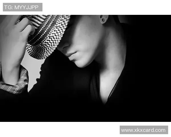 挪威足球明星魅力四射帅气形象揭秘与成就回顾